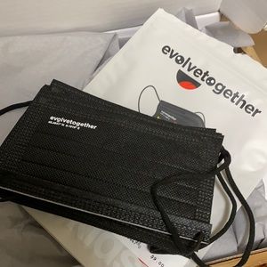 Kids evolve togather mask